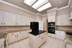 39 Wild Meadow Ct, The Woodlands, TX 77380 - Photo 15