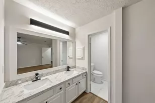 9014 Kirkmont Dr, Houston, TX 77089 - Photo 29
