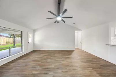 9014 Kirkmont Drive, Houston, TX 77089 - Photo 13