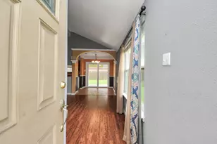 5534 Ambern Dr, Houston, TX 77053 - Photo 3