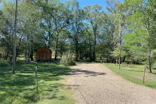 414 Center St, Cleveland, TX 77327 - Photo 1
