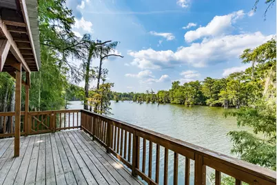 414 Center Street, Cleveland, TX 77327 - Photo 19