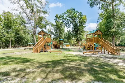 414 Center Street, Cleveland, TX 77327 - Photo 17