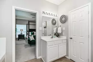 2833 Trevino Ct, Friendswood, TX 77546 - Photo 17