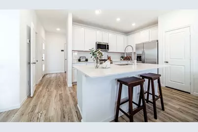 9914 Kilkenny St, Rosharon, TX 77583 - Photo 3