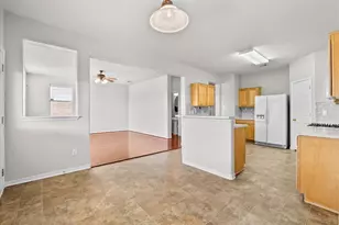 7535 Park Bend Ln, Pasadena, TX 77505 - Photo 13