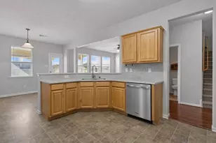 7535 Park Bend Ln, Pasadena, TX 77505 - Photo 11