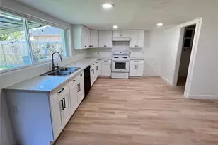 3211 Meadowview Dr, Missouri City, TX 77459 - Photo 3