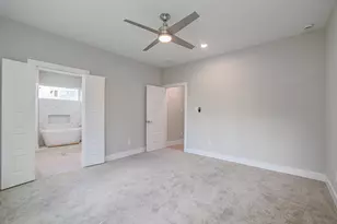 5447 N Shady Creek Dr, Houston, TX 77017 - Photo 9