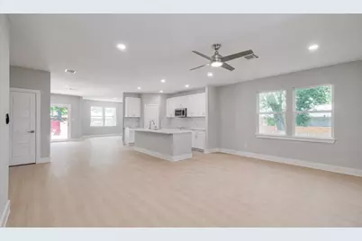 5447 N Shady Creek Drive, Houston, TX 77017 - Photo 7