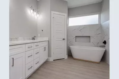 5447 N Shady Creek Drive, Houston, TX 77017 - Photo 11
