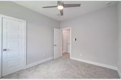 5447 N Shady Creek Drive, Houston, TX 77017 - Photo 15