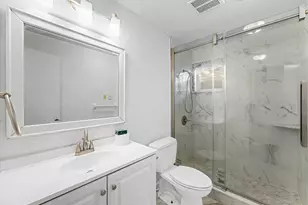 9107 Timberside Dr, Houston, TX 77025 - Photo 17