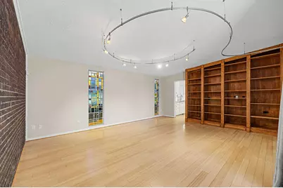 9107 Timberside Drive, Houston, TX 77025 - Photo 9