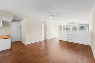 9107 Timberside Dr, Houston, TX 77025 - Photo 21