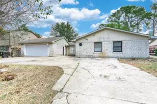 7526 Antoine Dr, Houston, TX 77088 - Photo 1