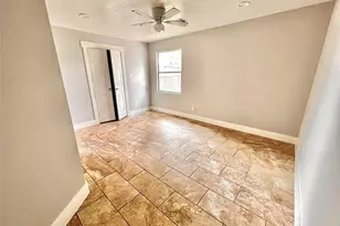 914 Bunton St, Houston, TX 77009 - Photo 9