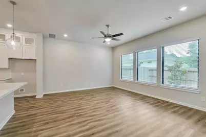 348 Summer Place Drive, Montgomery, TX 77356 - Photo 11