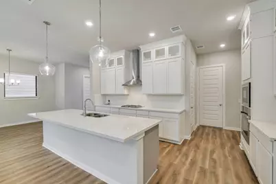 348 Summer Place Drive, Montgomery, TX 77356 - Photo 17