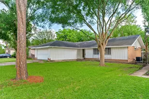 11622 Sela Ln Houston, Houston, TX 77072 - Photo 3