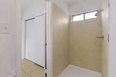 11622 Sela Ln ,Houston, Houston, TX 77072 - Photo 9