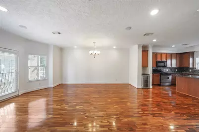 911 W 21st Street #B, Houston, TX 77008 - Photo 3