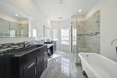 911 W 21st Street #B, Houston, TX 77008 - Photo 7