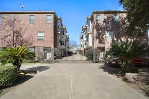 911 W 21st St, Houston, TX 77008 - Photo 15