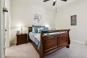 13909 N Lake Branch Ln, Houston, TX 77044 - Photo 31