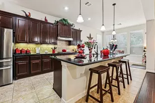 13909 N Lake Branch Ln, Houston, TX 77044 - Photo 5