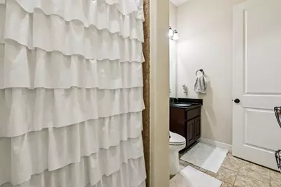 13909 N Lake Branch Lane, Houston, TX 77044 - Photo 29