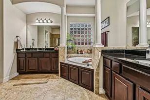13909 N Lake Branch Ln, Houston, TX 77044 - Photo 25