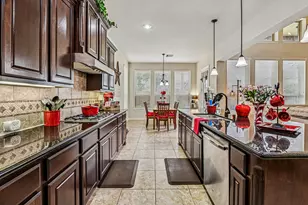 13909 N Lake Branch Ln, Houston, TX 77044 - Photo 5