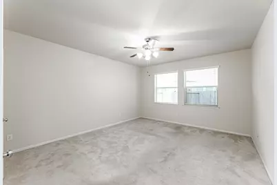 6443 Wilshire Fern, Houston, TX 77040 - Photo 15