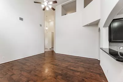 6443 Wilshire Fern, Houston, TX 77040 - Photo 9