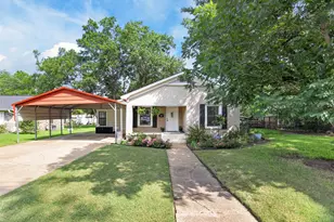 107 Charles St, Crockett, TX 75835 - Photo 1
