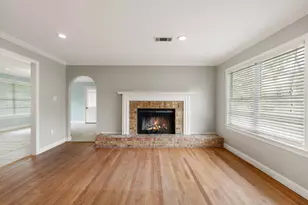9333 Walterville Rd, Houston, TX 77080 - Photo 3