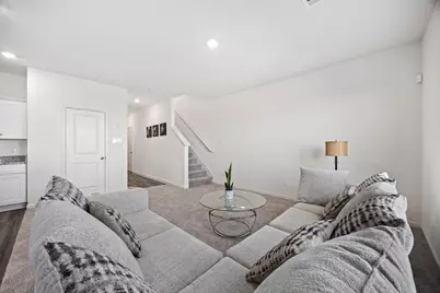 10143 California Lily Ln Lane, Houston, TX 77016 - Photo 7