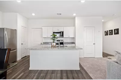 10143 California Lily Ln Lane, Houston, TX 77016 - Photo 11