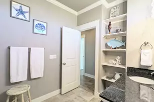 2139 Gulf, Crystal Beach, TX 77650 - Photo 19