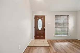 18499 Sunrise Pines Dr, Montgomery, TX 77316 - Photo 5