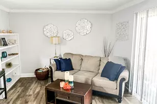 3770 Lovers Wood Ln, Houston, TX 77014 - Photo 5