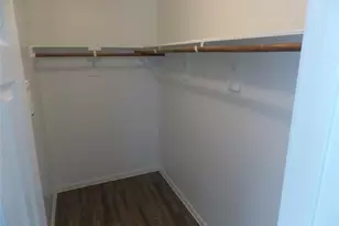 13323 Ambrosa Dr, Houston, TX 77044 - Photo 9