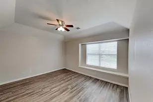 13323 Ambrosa Dr, Houston, TX 77044 - Photo 11