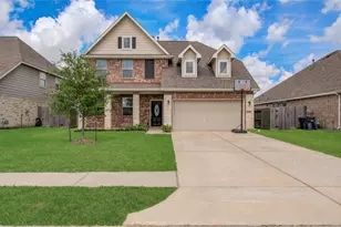 12319 Gatewood Dr, Mont Belvieu, TX 77535 - Photo 1