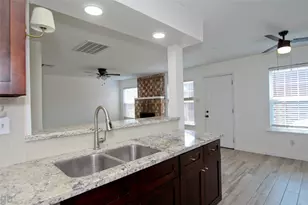 11568 S Kirkwood Rd, Houston, TX 77477 - Photo 5