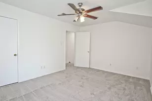 11568 S Kirkwood Rd, Houston, TX 77477 - Photo 19