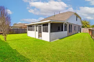 13103 Beechdale Ct, Houston, TX 77014 - Photo 17