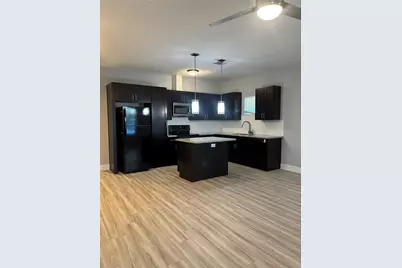 339 Owens Street #B, Houston, TX 77029 - Photo 3