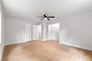 8414 Schiro Rd, Hitchcock, TX 77563 - Photo 19